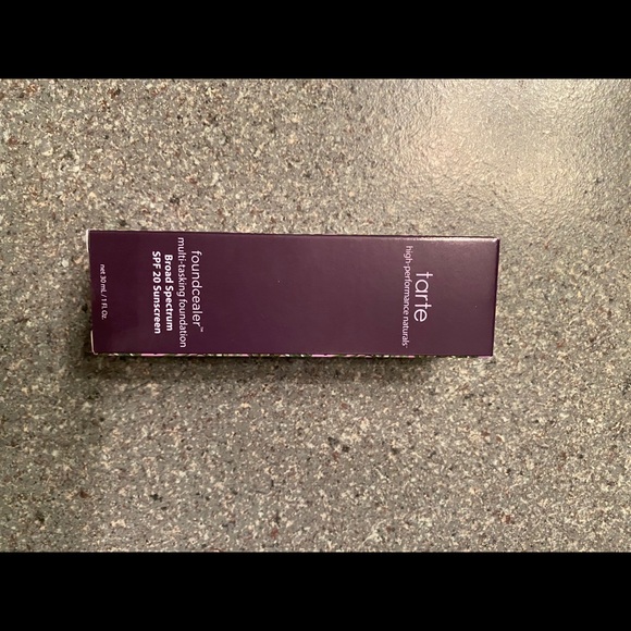 Tarte foundcealer